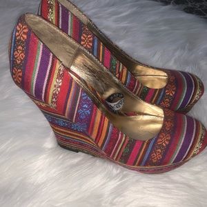 Canvas print wedges